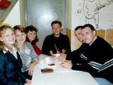 Киев, 10 октября 2003. Ученик 26 во главе стола